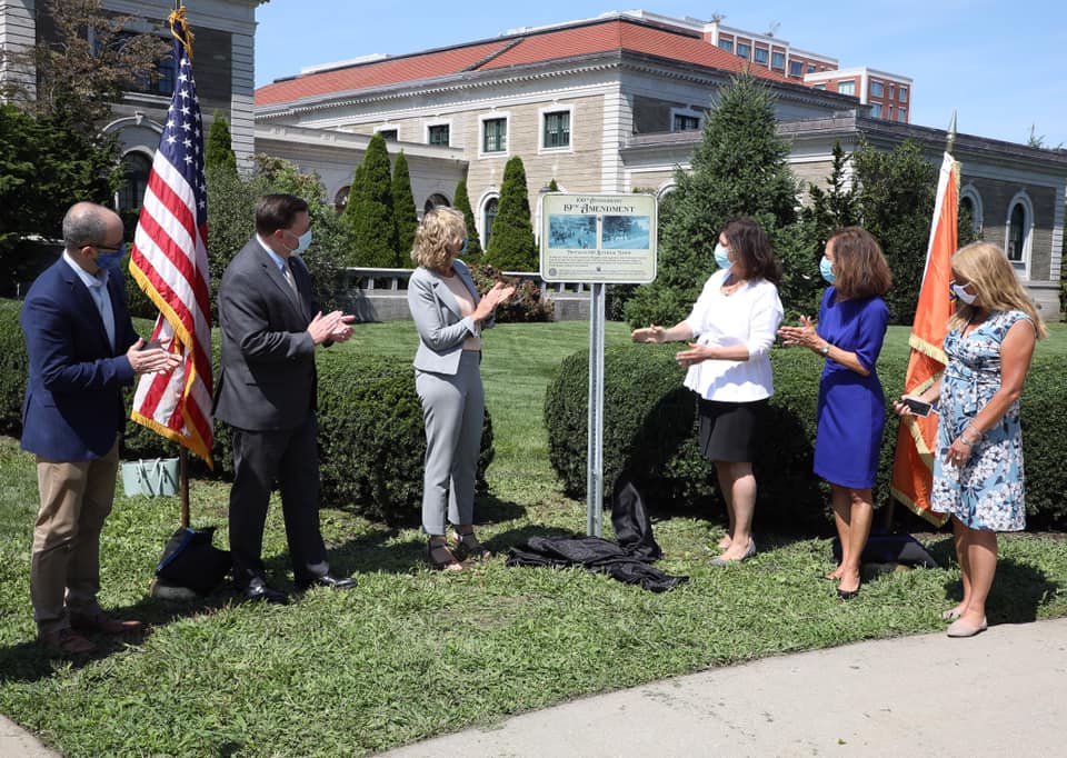 County Executive Curran Unveils Marker Celebrating 100th Anniversary of 19th Amendment pic 2