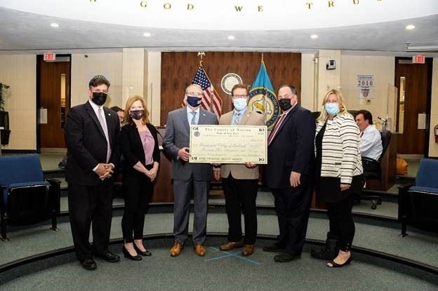 LEGISLATOR GAYLOR DELIVERS CRP MONEY TO LYNBROOK FOR 5 CORNERS STREETSCAPES PROJECT