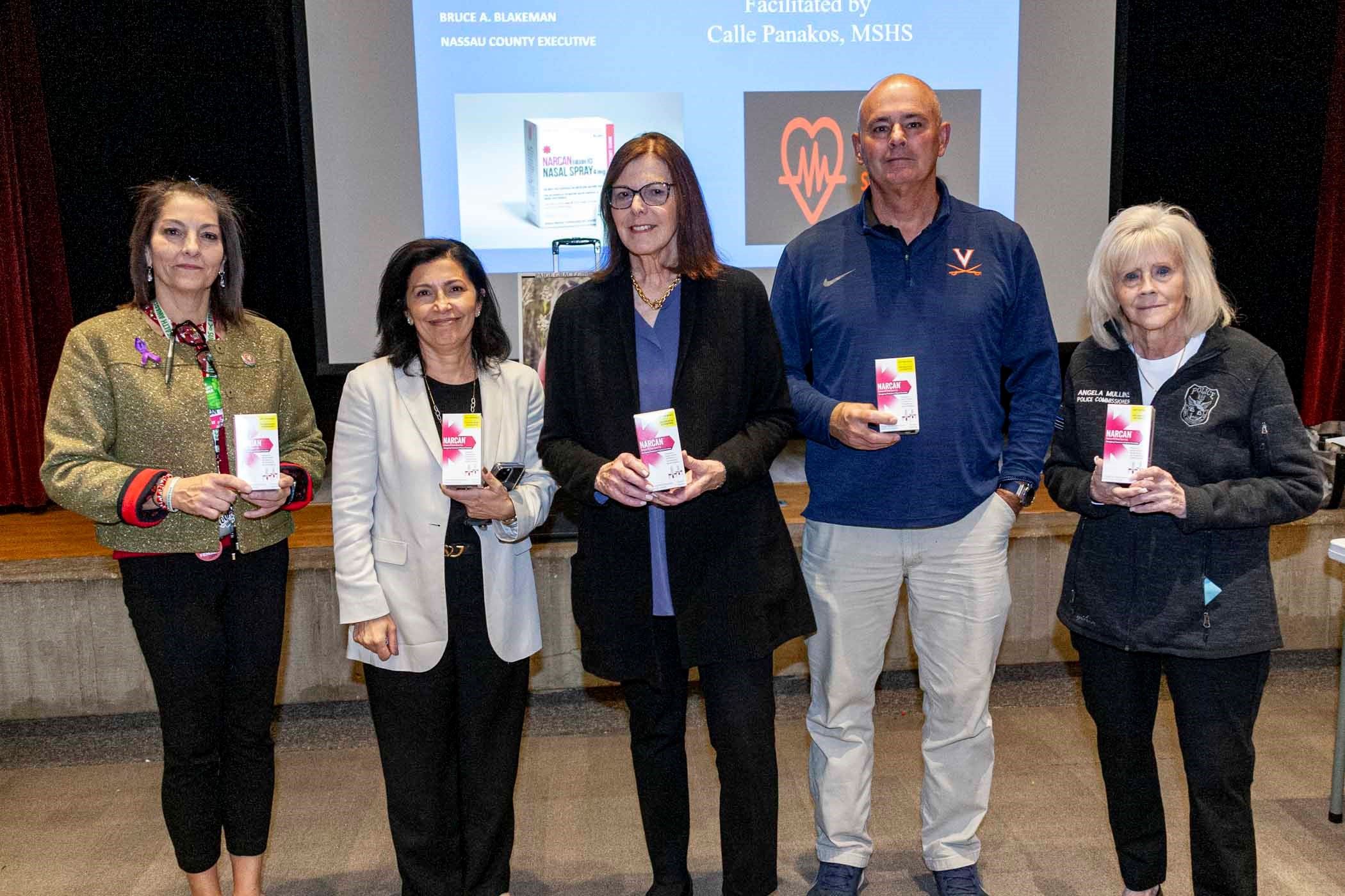 DeRiggi-Whitton - Port Washington Narcan - 1