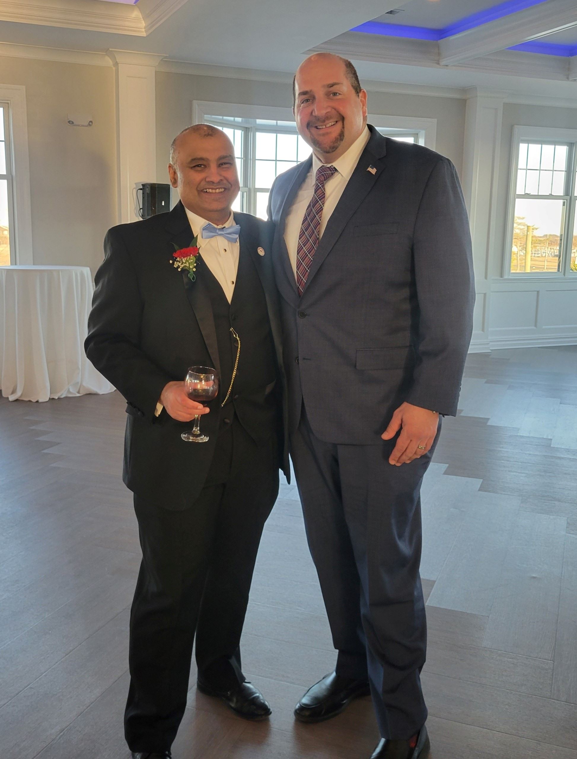 Koslow - Freeport Chamber Installation 3
