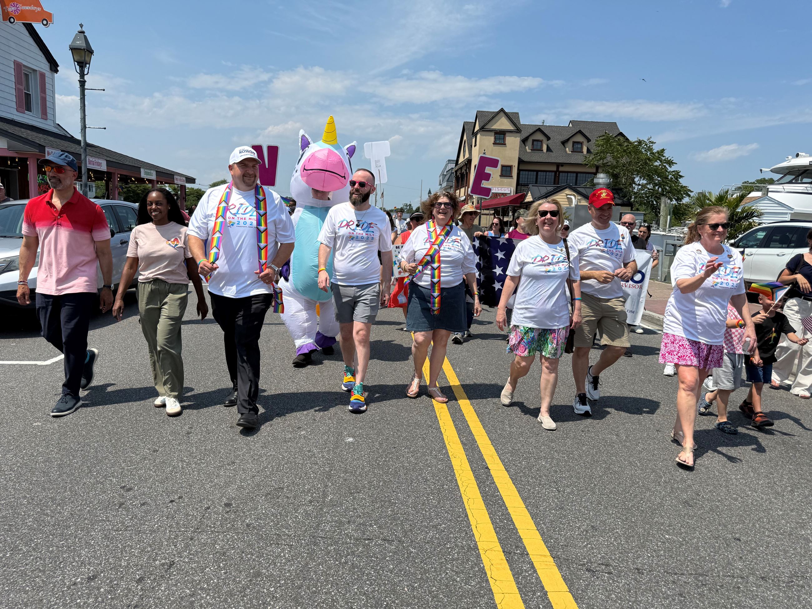 Minority Caucus - Pride on the Mile 3
