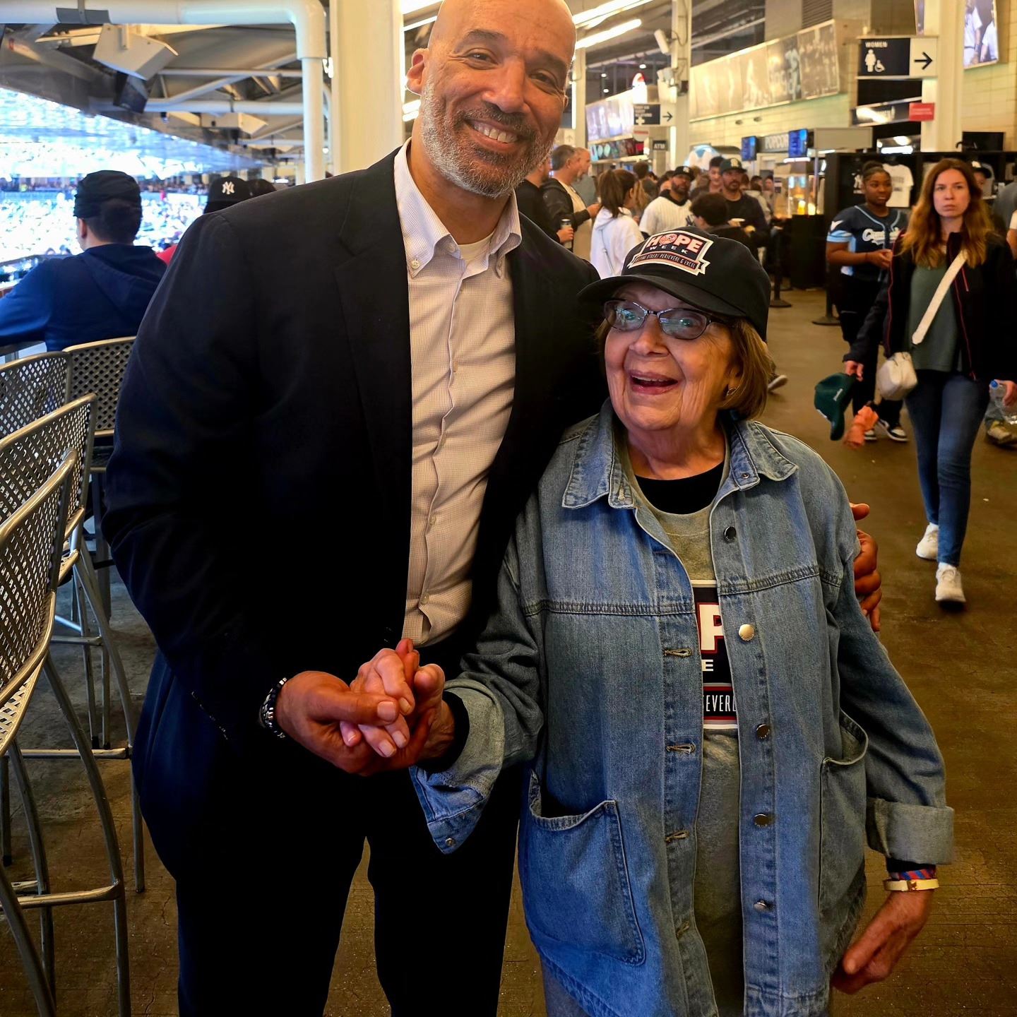 Davis - Love Nana Yankees - 1