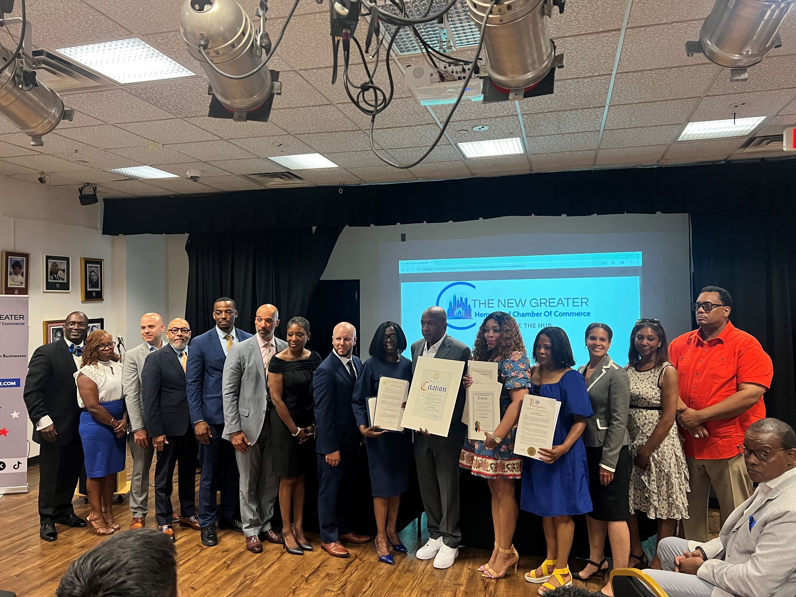 Davis - Hempstead Chamber Installation - 1
