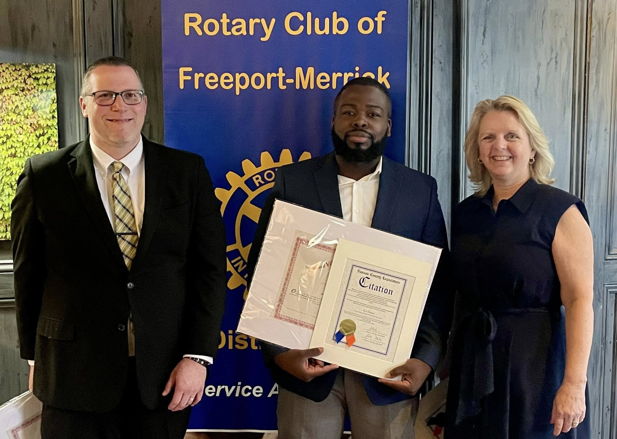 Mule - Freeport Merrick Rotary Installation 2025 - Ari Case