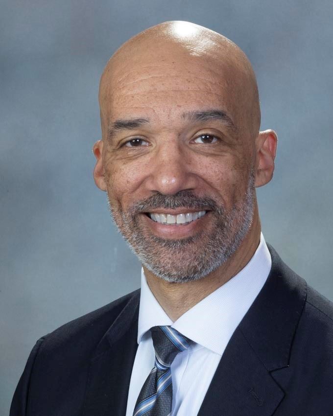 Davis headshot