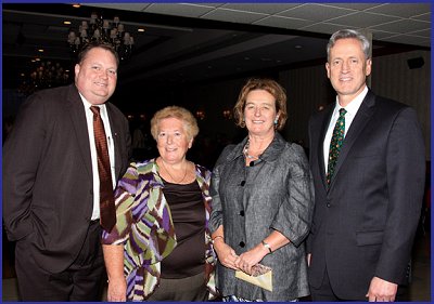 Counsel General of Ireland Welcomed at Irish American Society Reception